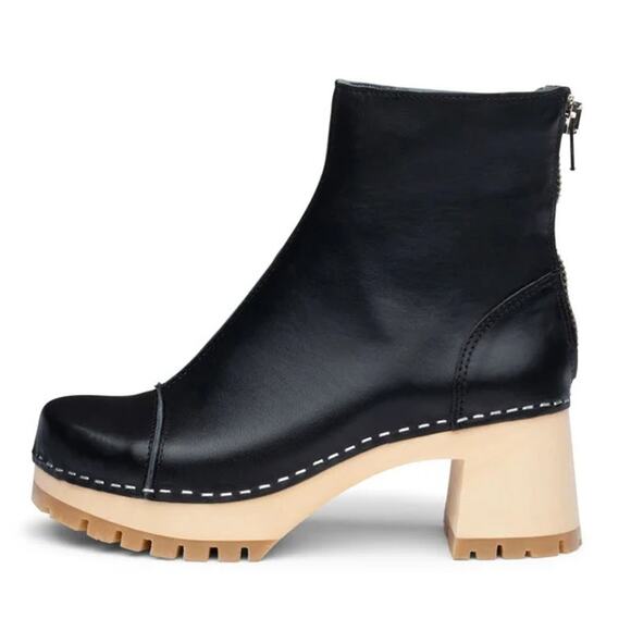 Swedish Hasbeens Womens Stitchy Boot EU 38 US 8 Black Leather NIB - Picture 1 of 13